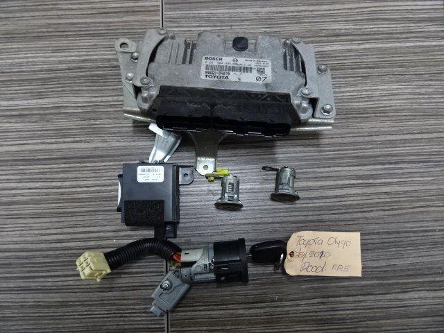 ECU Toyota Aygo-107-c1 bj 2010 complete set incl sloten., Auto-onderdelen, Elektronica en Kabels, Toyota, Gebruikt, Herkomst onderdeel bekend