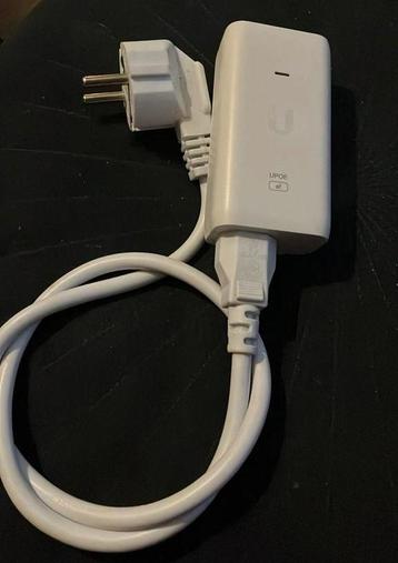 Unify UPOE Power-Over-Ethernet injector beschikbaar voor biedingen