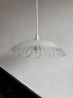 Vintage glazen holophane bloem sierlijke hanglamp golfrand, Huis en Inrichting, Lampen | Hanglampen, Ophalen of Verzenden, Glas