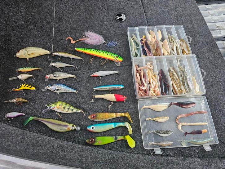 Opruiming merk kunstaas! (Rapala,salmo,spro,abu,savage,etc.), Watersport en Boten, Hengelsport | Roofvissen, Zo goed als nieuw