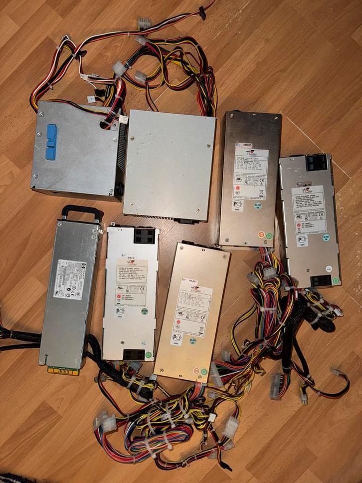 Partij Computer en Server Voedingen Power Supply, Computers en Software, Interne voedingen, Gebruikt, Ophalen of Verzenden