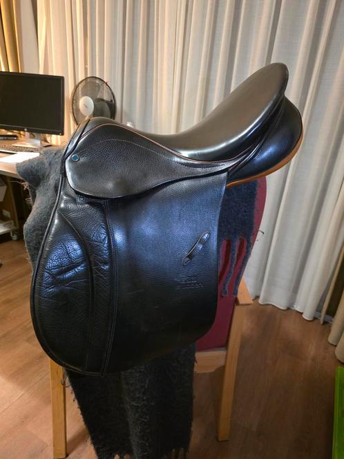 Stubben siegfried 16inch, Dieren en Toebehoren, Paarden en Pony's | Zadels, Zo goed als nieuw, Dressuur, Ophalen