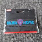 Wakanda Forever Marvel pin - Disneyland Parijs (nieuw), Ophalen of Verzenden, Nieuw, Speldje of Pin