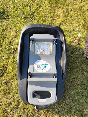 Maxi-Cosi FamilyFix Isofix Base beschikbaar voor biedingen