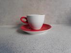 Kop en schotel 150 ml. Alta Rood Crème Walkure, Ophalen of Verzenden, Zo goed als nieuw, Overige stijlen, Kop(pen) en/of Schotel(s)