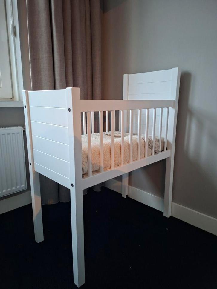 Kidsmill wieg wit, Kinderen en Baby's, Babywiegjes en Ledikanten, Zo goed als nieuw, Wieg, Ophalen