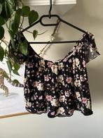Forever 21 zwart gebloemd kort topje maat L, Zwart, Maat 42/44 (L), Ophalen of Verzenden, Zo goed als nieuw