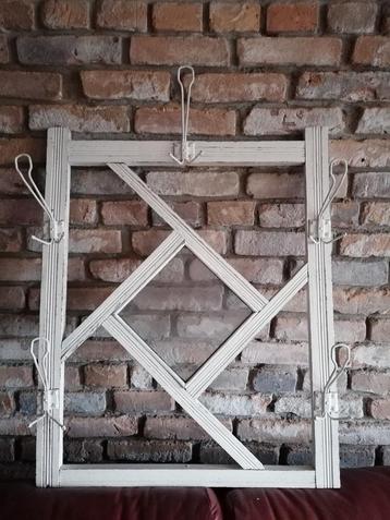 Brocante frans houten kapstok keukenrek rek haken 75x80 beschikbaar voor biedingen