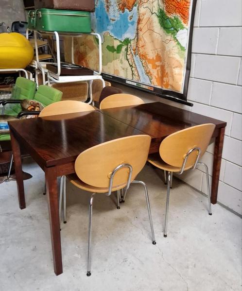 vintage eettafel jaren 60 tafel, Huis en Inrichting, Tafels | Eettafels, Gebruikt, 50 tot 100 cm, 100 tot 150 cm, Vijf personen of meer