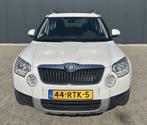 Skoda Yeti 1.2 TSI Ambition Airco Cruise Navi Panoramadak Tr, Voorwielaandrijving, Euro 5, Stof, Gebruikt