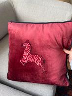 Fabienne Chapot kussen velvet paard, Huis en Inrichting, Ophalen of Verzenden, Zo goed als nieuw, Roze, Vierkant