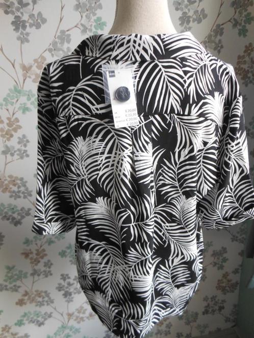 NIEUWE blouse van de HEMA, Kleding | Dames, Blouses en Tunieken, Nieuw, Maat 38/40 (M), Zwart, Ophalen of Verzenden