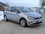 Volkswagen Golf Sportsvan 1.5 TSI Highline | CAMERA | MASSAG, 4 cilinders, 700 kg, 19 km/l, Adaptive Cruise Control