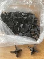 Voegkruisjes 3x0.20 mm. voor terrastegels., Tuin en Terras, Gebruikt, Overige typen, Ophalen of Verzenden, Minder dan 5 m²