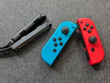Red blue joycons beschikbaar voor biedingen