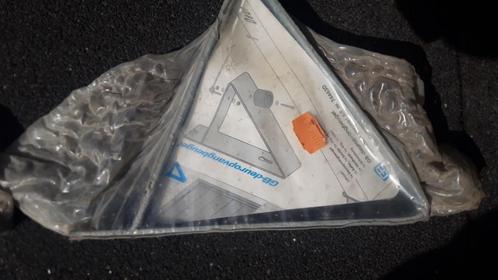 Driehoek deuropvangbeugel, Doe-het-zelf en Verbouw, Hang- en Sluitwerk, Nieuw, Overige typen, Rvs, Ophalen of Verzenden