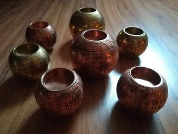 Waxinelichtjes, waxine houder bolvormig in koper-goudkleur  beschikbaar voor biedingen