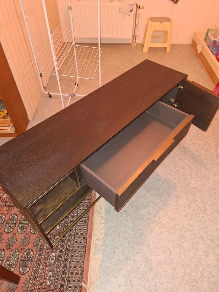 Modern TV-meubel / Dressoir, Huis en Inrichting, Kasten | Televisiemeubels, Gebruikt, Minder dan 100 cm, 150 tot 200 cm, 25 tot 50 cm