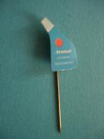 Speldje van ARONAL, Verzenden, Zo goed als nieuw, Merk, Speldje of Pin