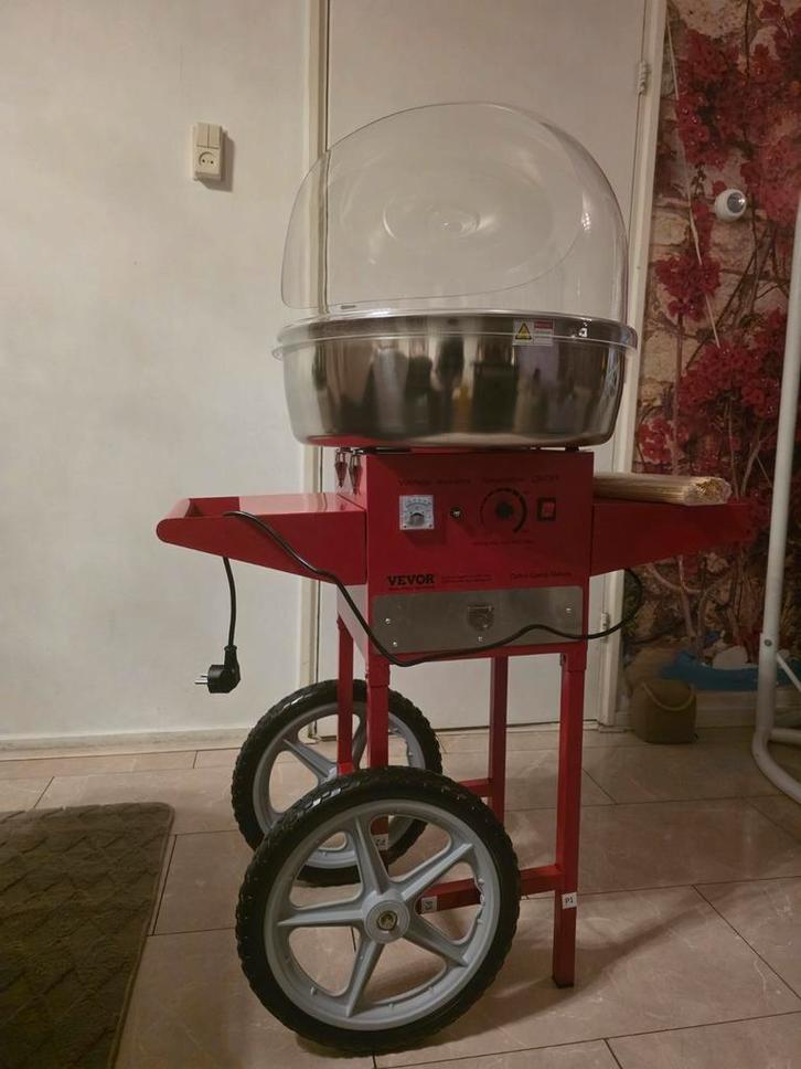 Suikerspin machine te huur, Hobby en Vrije tijd, Feestartikelen | Verhuur, Zo goed als nieuw, Overige, Ophalen