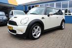 MINI Clubman 1.6-16V "Cooper"S" Chili " Xenon Pano-Dak ! 175, Voorwielaandrijving, Gebruikt, 4 cilinders, 4 stoelen