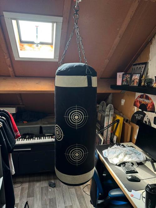 Complete Bokszet: Zware Bokszak + Bokshandschoenen (Maat L), Sport en Fitness, Boksen, Zo goed als nieuw, Bokszak, Ophalen