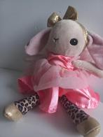 Zgan lief knuffel konijntje ballerina met los pakje, Ophalen of Verzenden, Zo goed als nieuw, Konijn