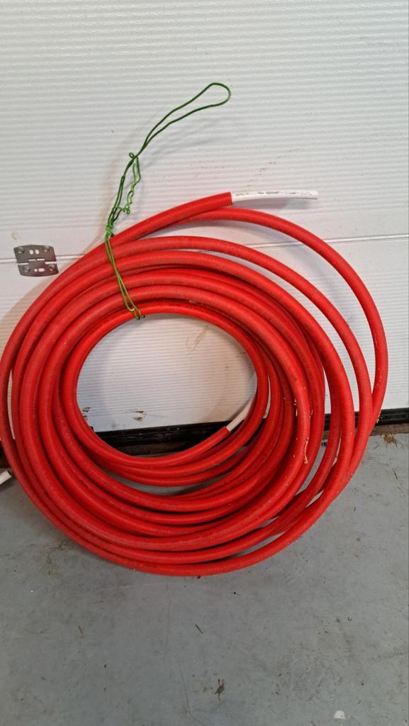 Uponor slang 16mm + Rode slang 30m + Blauwe stukken, Doe-het-zelf en Verbouw, Buizen en Afvoer, Ophalen of Verzenden