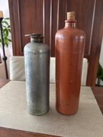 Stenen fles en metalen fles, Antiek en Kunst, Ophalen of Verzenden
