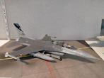 Tamiya F 16 B Schaal 1/32 Tweezitter, Hobby en Vrije tijd, Modelbouw | Vliegtuigen en Helikopters, Overige merken, Groter dan 1:72