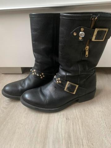 Leren dames laarsjes beschikbaar voor biedingen