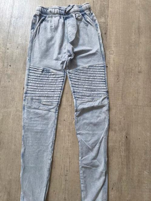 Super stoere joggingbroek 4presidents 164, Kinderen en Baby's, Kinderkleding | Maat 164, Zo goed als nieuw, Jongen, Broek, Ophalen of Verzenden