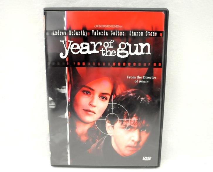 DVD - Year of the Gun met Valeria Golino en Sharon Stone, Cd's en Dvd's, Dvd's | Thrillers en Misdaad, Zo goed als nieuw, Actiethriller
