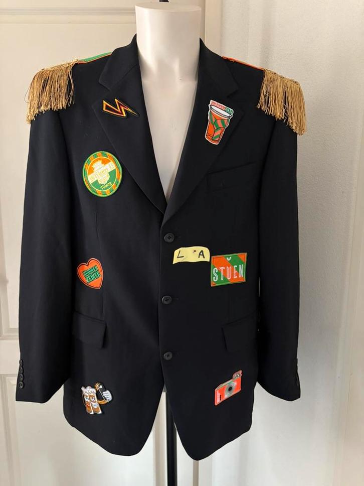 (A) Kruikenstad Colbert/Jas maat L 11de carnaval emblemen, Kleding | Heren, Carnavalskleding en Feestkleding, Zo goed als nieuw