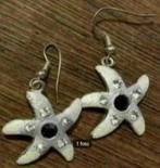 Oorbellen sierlijke zeester met mooie steentjes, Sieraden, Tassen en Uiterlijk, Ophalen of Verzenden, Nieuw, Overige materialen