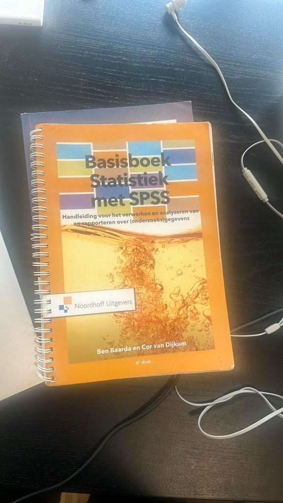 Ben Baarda - Basisboek Statistiek met SPSS, Boeken, Wetenschap, Zo goed als nieuw, Ophalen of Verzenden