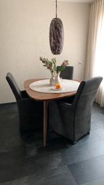 Eetkamerstoelen (4 stuks op wieltjes), Kunststof, Gebruikt, Ophalen of Verzenden, Vier