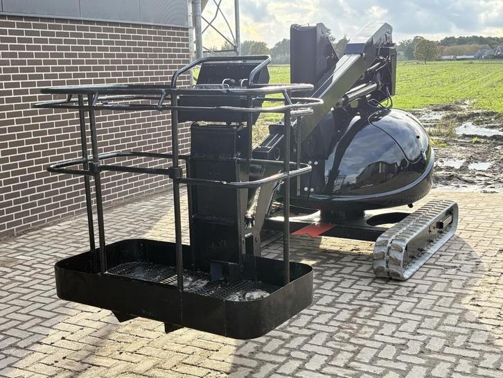 Hoogwerker nagano 070 hitachi hx rupshoogwerker, Zakelijke goederen, Machines en Bouw | Liften, Steigers en Ladders