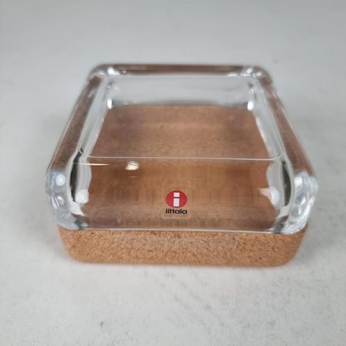 Iittala Vitriini glasbox transparant kurk 108x108, Antiek en Kunst, Kunst | Designobjecten, Ophalen