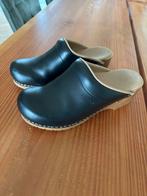 Sanita medische klompen zwart, Zwart, Ophalen of Verzenden, Zo goed als nieuw, Werkschoenen