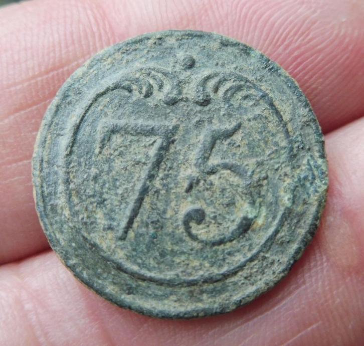 Uniformknoop Napoleon 75e Regiment Infanterie AUSTERLITZ, Antiek en Kunst, Antiek | Kleden en Textiel, Verzenden