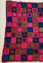 Granny woondeken gehaakt patchwork roze basiskleur 150/112, Gebruikt, Etten-Leur, DJT@dejuistetoon.eu, Ophalen of Verzenden