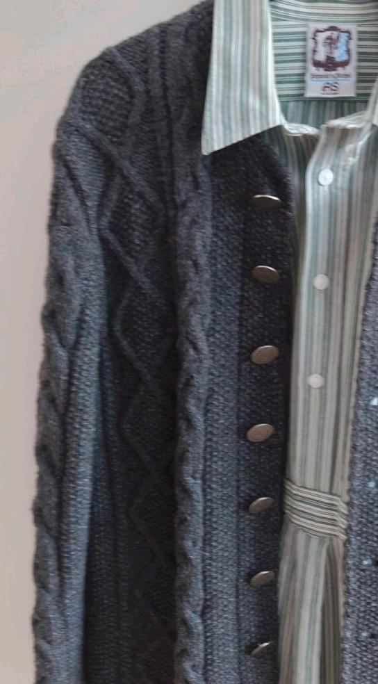 Heren vest handgebreid in diverse kabel motieven mt L, Kleding | Heren, Truien en Vesten, Gedragen, Maat 52/54 (L), Grijs, Ophalen of Verzenden