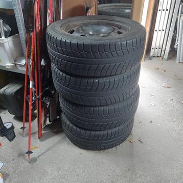 Winterbanden op stalen velgen 16 inch Peugeot 308 beschikbaar voor biedingen