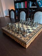 Helena Wood Art schaakset – metalen stukken, compleet, Hobby en Vrije tijd, Gezelschapsspellen | Bordspellen, Een of twee spelers