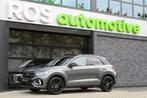 Volkswagen T-Roc 1.5 TSI R-Line | PANO | STOEL&STUUR VERW |, Auto's, Volkswagen, 1258 kg, Zwart, 4 cilinders, 150 pk