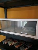 Modelauto s 1:43 plus garage, Hobby en Vrije tijd, Modelauto's | 1:43, Ophalen of Verzenden, Nieuw, Auto, Overige merken