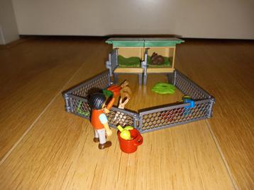 Playmobil konijnenhok beschikbaar voor biedingen