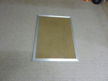 grote nieuwe schilderijlijst  met glas 75x55cm metalen rand beschikbaar voor biedingen