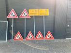 Verkeersborden met palen - Werk in uitvoering/Voetgangers, Doe-het-zelf en Verbouw, Ophalen of Verzenden